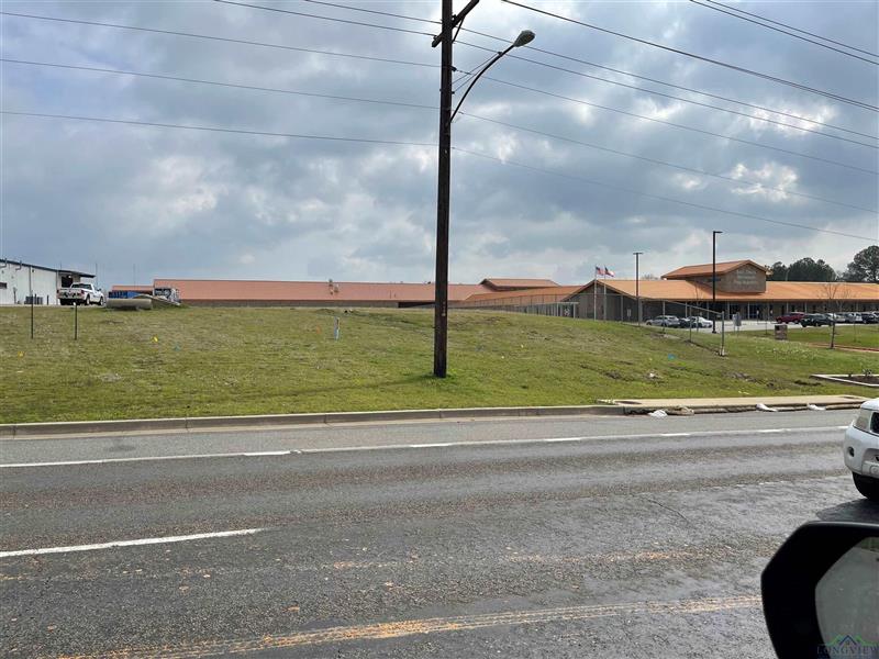 420 N Eastman Road Longview TX 75601 LONGVIEW