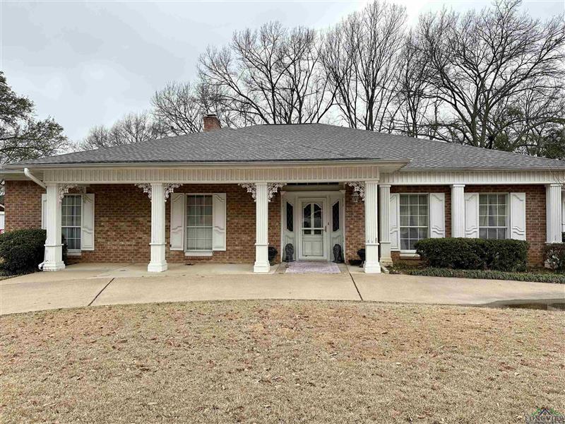 2001 W Warwick Circle Longview TX 75601 LONGVIEW