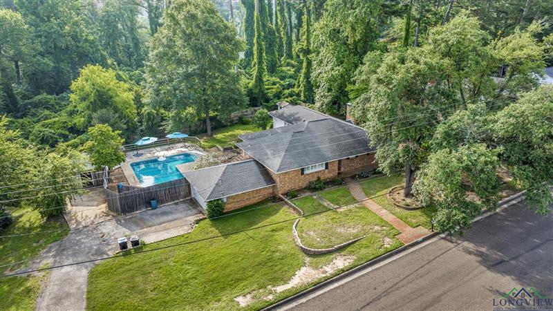 1900 W Hoyt Drive Longview TX 75601 LONGVIEW ISD