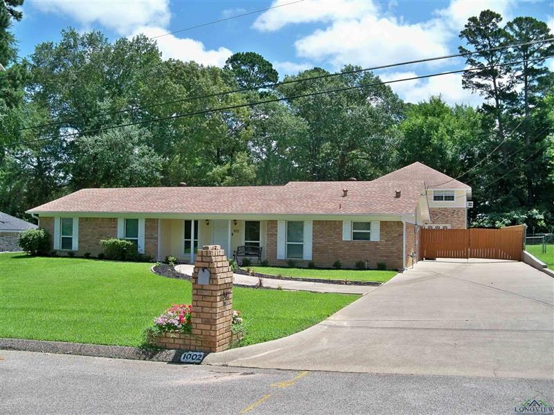 1002  Idlewood White Oak TX 75693 WHITE OAK ISD