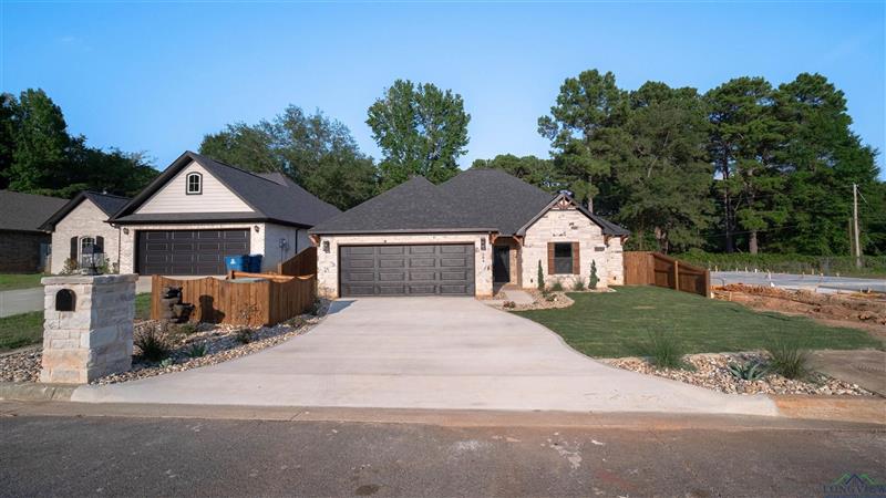 104  Valley View Marshall TX 75672 Marshall ISD