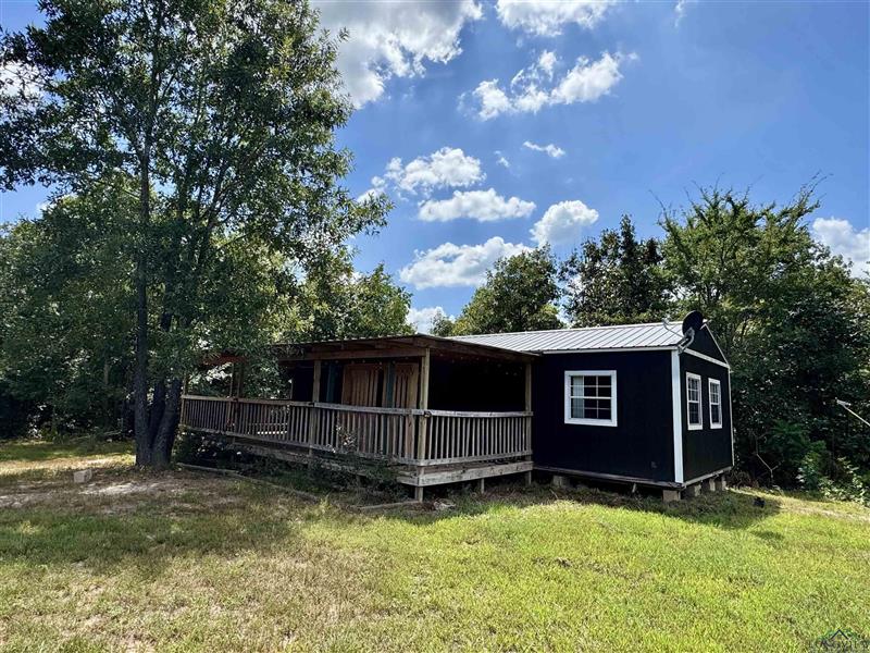 3862  County Road 2993 Hughes Springs TX 75656 HUGHES-SPRINGS ISD