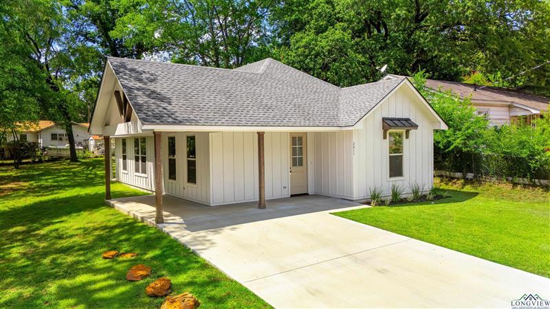 2011  Mary Lou St Longview TX 75602 LONGVIEW
