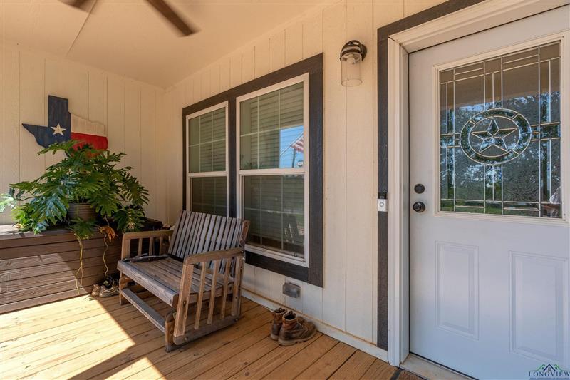 628 E George Richey Road White Oak TX 75693 GLADEWATER ISD