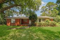 307  Hollybrook Dr Longview TX 75605 LGV ISD 112