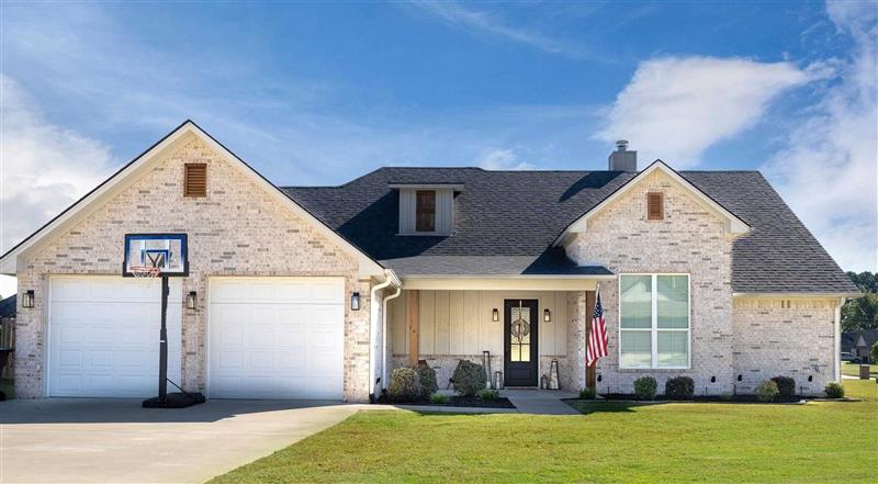 201  Saddle Brook Cir. Hallsville TX 75650 HALLSVILLE