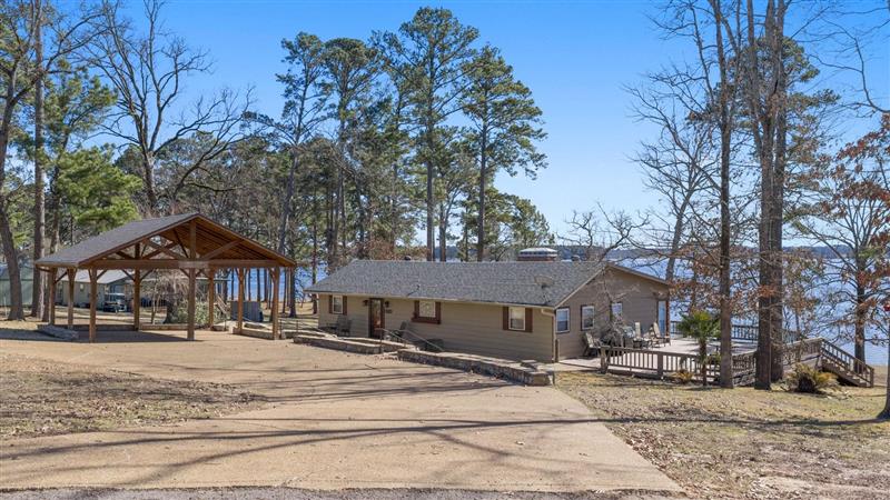 115  Oakwood Avinger TX 75630 LAKE O` PINES