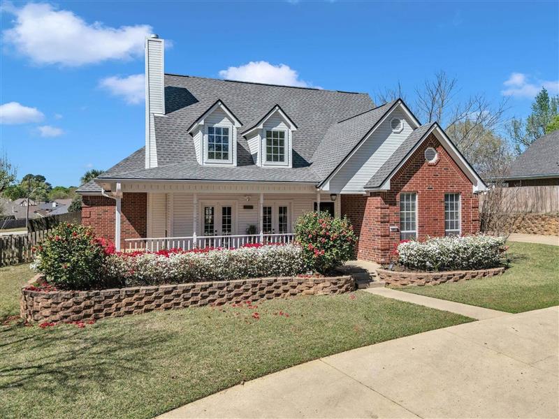 3801  Holly Ridge Longview TX 75605 SPRING HILL