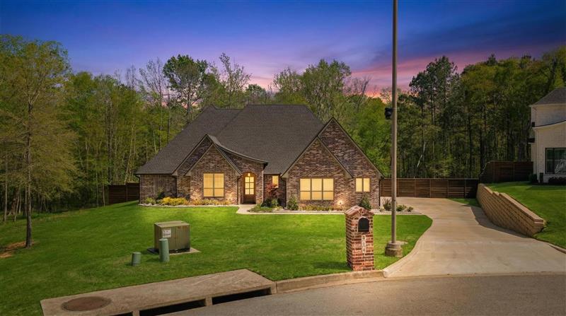 511  Lost Creek Longview TX 75605 LONGVIEW ISD