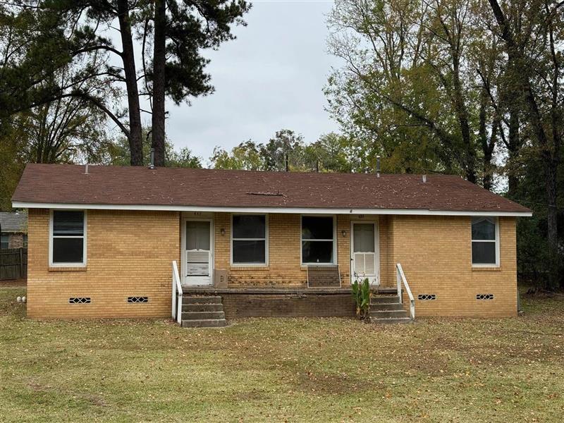 435  LARRY Longview TX 75601 LONGVIEW