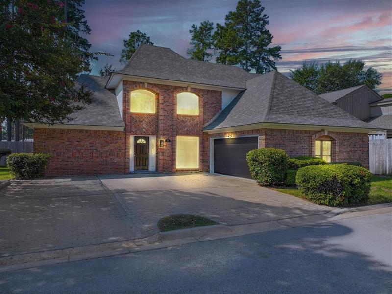 312  Tealwood Longview TX 75605 Longview ISD