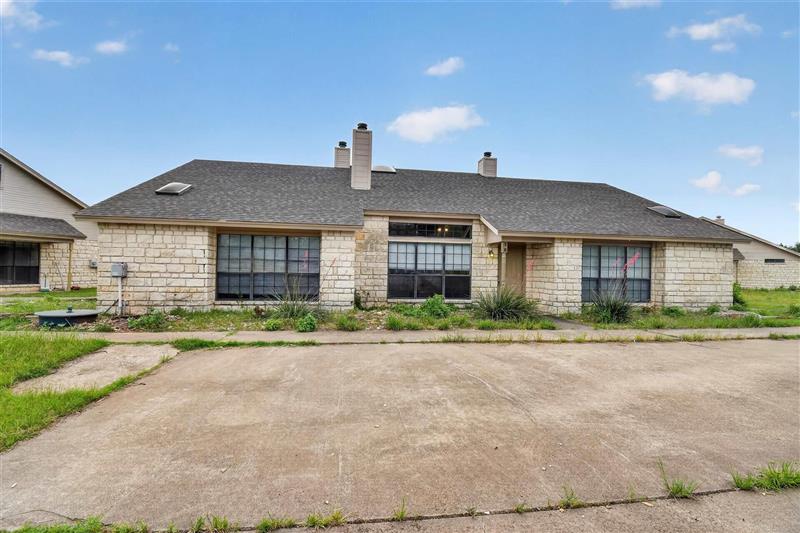 17094  Trailwood Drive Out Of Area TX 76692 other