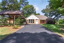 6110  Club Dr Gilmer TX 75645 GILMER ISD 332
