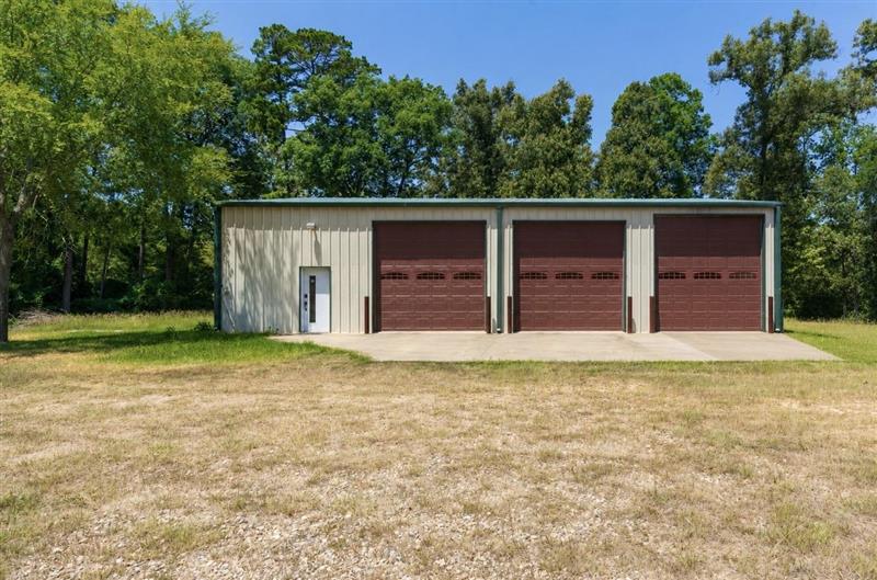 221  Loma Vista Dr. Hallsville TX 75650 HALLSVILLE