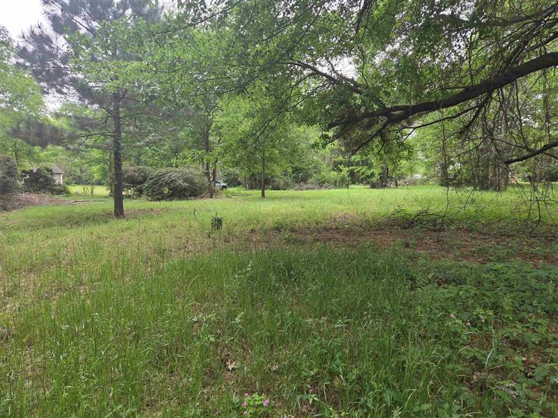 2325  Bates St Longview TX 75602 LONGVIEW