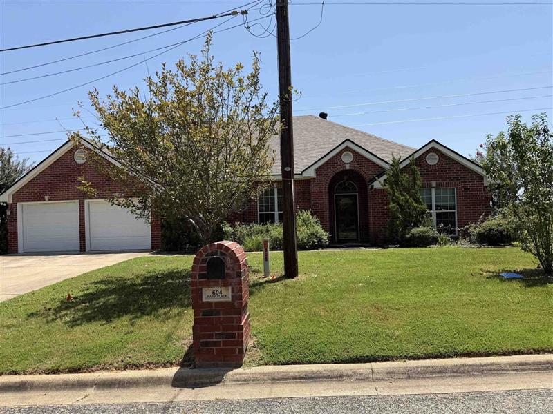 604 & 606  Park Place Marshall TX 75672 Marshall ISD