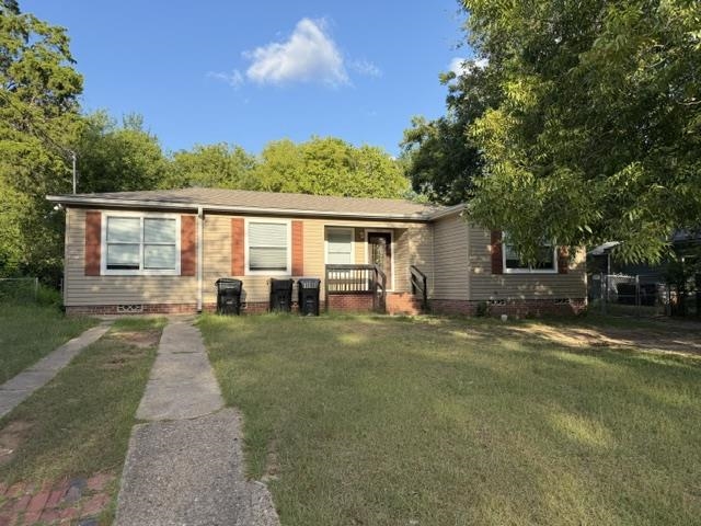 1302  DALE Longview TX 75601 LONGVIEW