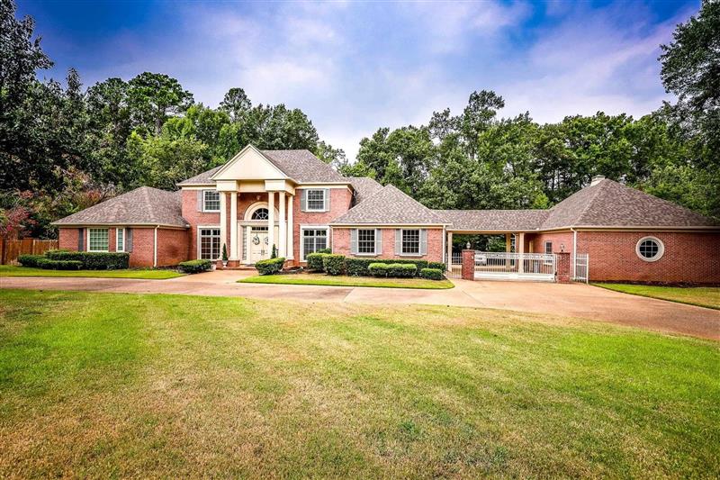 1  SUMMER CREEK WAY Longview TX 75604 PINE TREE