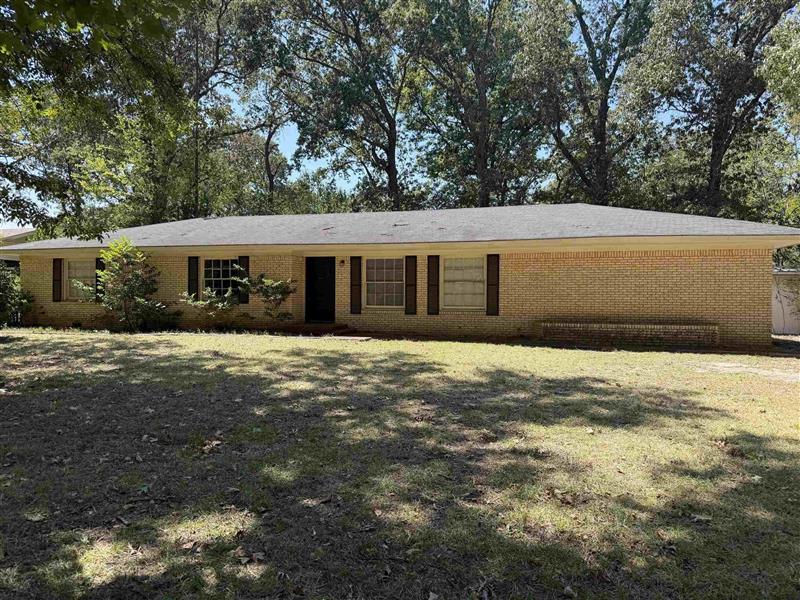 505  AUDREY Longview TX 75601 HALLSVILLE ISD 223