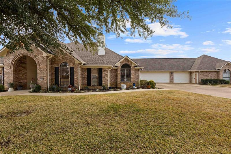300  Mill Run Dr Longview TX 75604 PINE TREE ISD