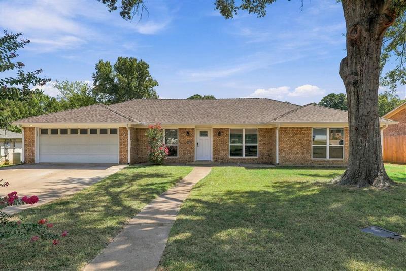 3724  Linda Kaye Dr. Longview TX 75604 SPRING HILL