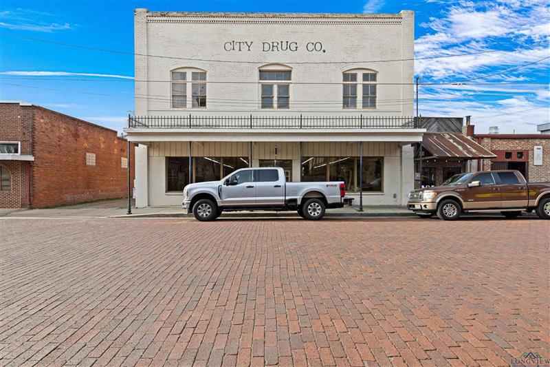 109 W Lafayette Street Jefferson TX 75657 JEFFERSON ISD