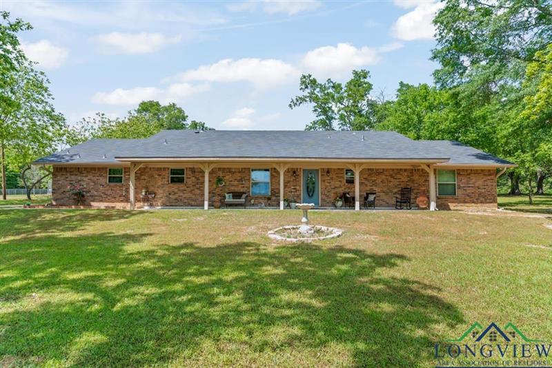 120  Breland Dr Longview TX 75604 PINE TREE ISD