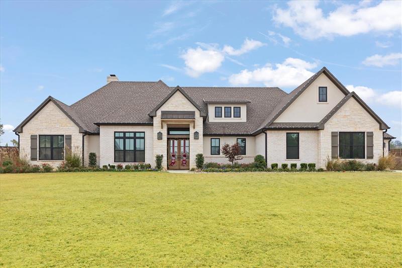 211  Ella Kate Dr. Longview TX 75605 HALLSVILLE