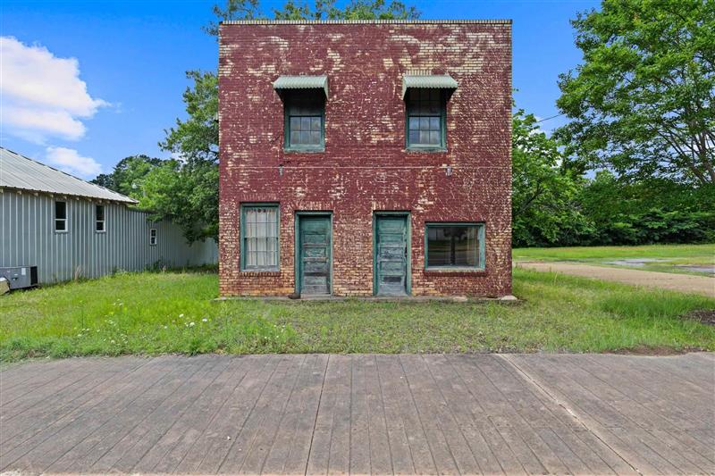 31 N Main Street Avinger TX 75630 AVINGER ISD