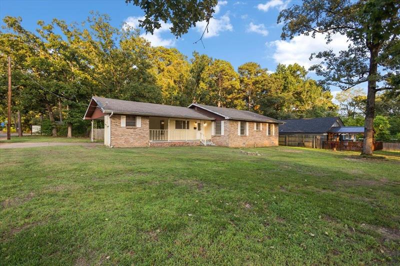 1718  Tulip Longview TX 75601 LONGVIEW ISD